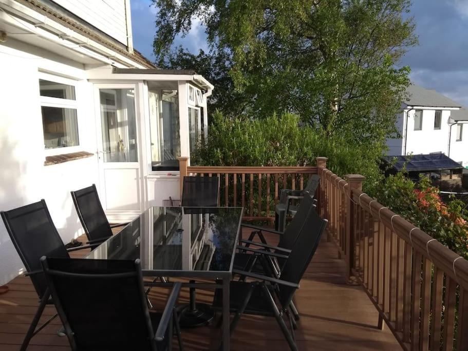 Dingley Dell - Superb Location For Truro In Private Accommodation Perranwell Exteriör bild