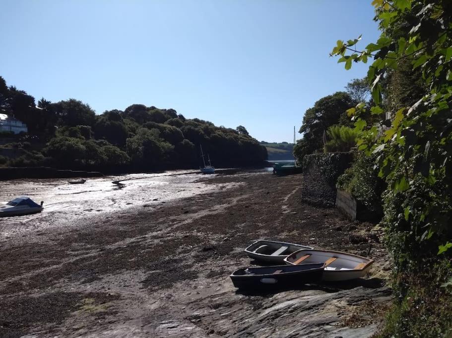 Dingley Dell - Superb Location For Truro In Private Accommodation Perranwell Exteriör bild